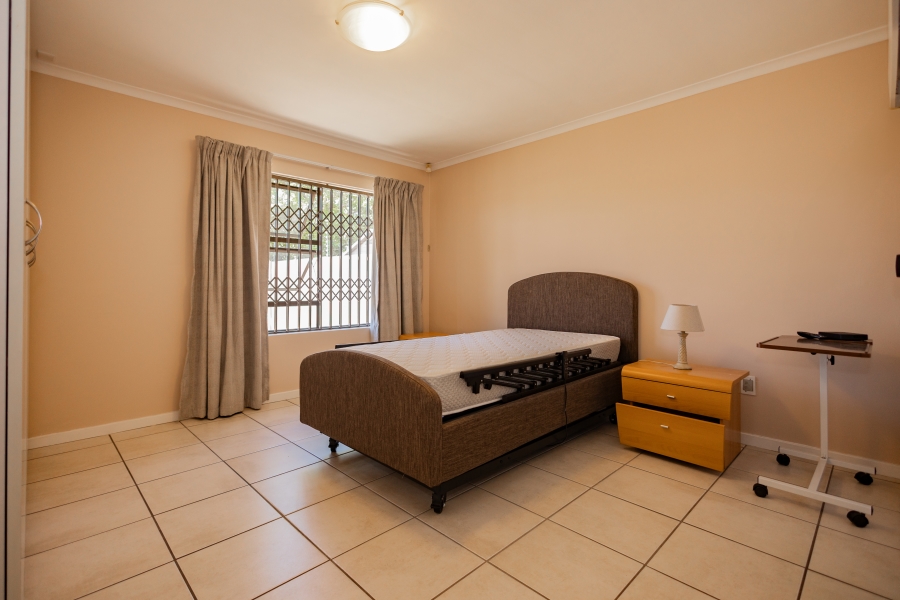 3 Bedroom Property for Sale in Tara Western Cape